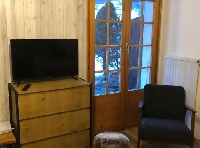 Appartamento Le Cerf, Magnifique Avec Jardin-terrasse Et Garage *