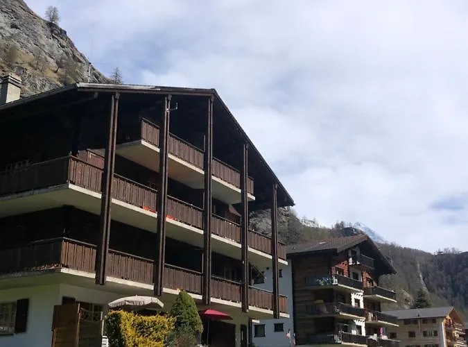 Appartamento Le Cerf, Magnifique Avec Jardin-terrasse Et Garage