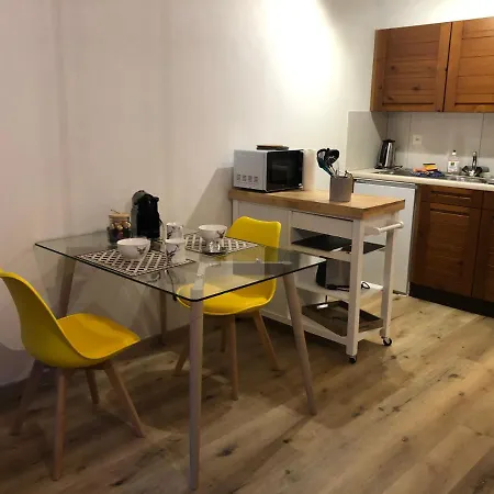 Le Cerf, Magnifique Avec Jardin-terrasse Et Garage Apartament